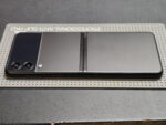 Używany - Samsung Galaxy Z Flip 3 128GB Czarny - obrazek 3