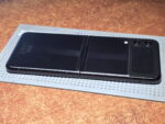 Używany - Samsung Galaxy Z Flip 3 5G 128GB Czarny - obrazek 5