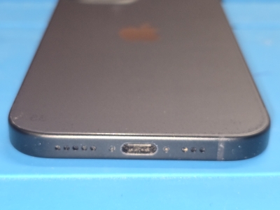 Używany - Apple iPhone 15 256GB Czarny - obrazek 7