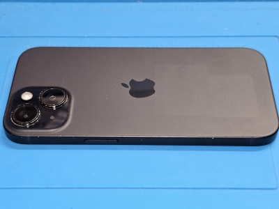 Używany - Apple iPhone 15 256GB Czarny - obrazek 4