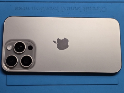 Używany - Apple iPhone 15 Pro Max 512GB Tytanowy - obrazek 3