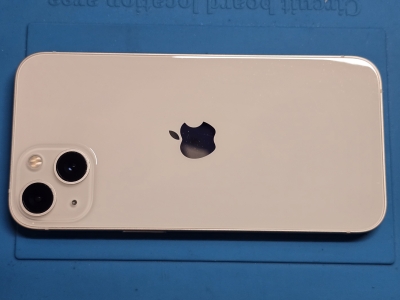 Używany - Apple iPhone 13 128GB Biały - obrazek 3