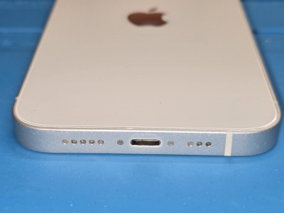 Używany - Apple iPhone 13 128GB Biały - obrazek 7