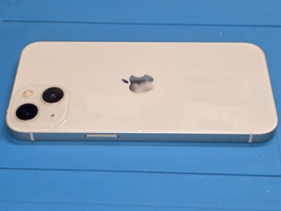 Używany - Apple iPhone 13 128GB Biały - obrazek 4