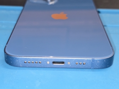 Używany - Apple iPhone 13 128GB Niebieski - obrazek 7