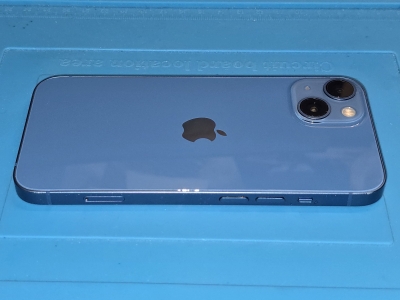 Używany - Apple iPhone 13 128GB Niebieski - obrazek 6