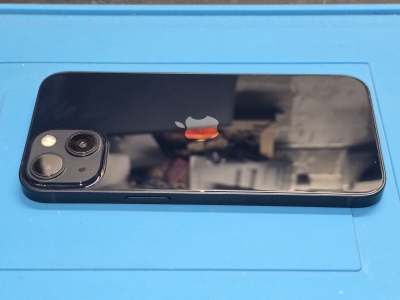 Używany - Apple iPhone 13 128GB Czarny - obrazek 4